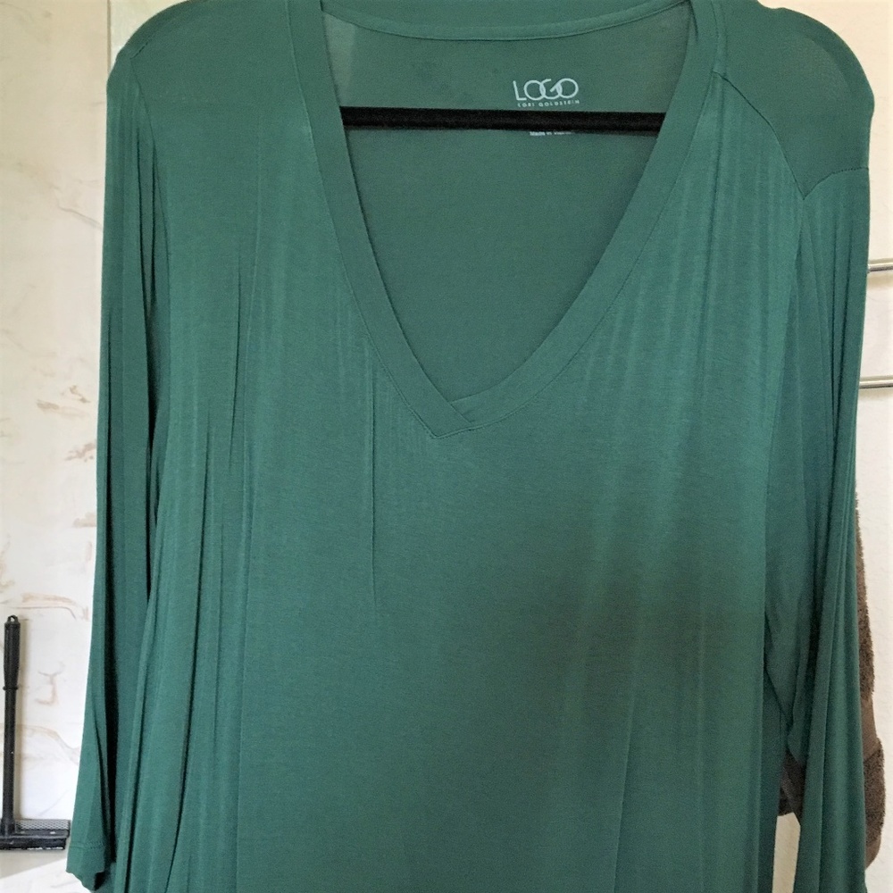 Lori Goldstein Forest Green Tunic